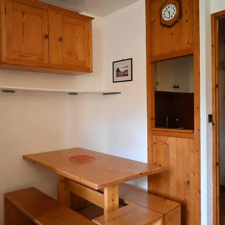 Apartment Confortable Proche Des Pistes, Balcon, Tv Et Casier A Skis - Fr-1-411-115 *